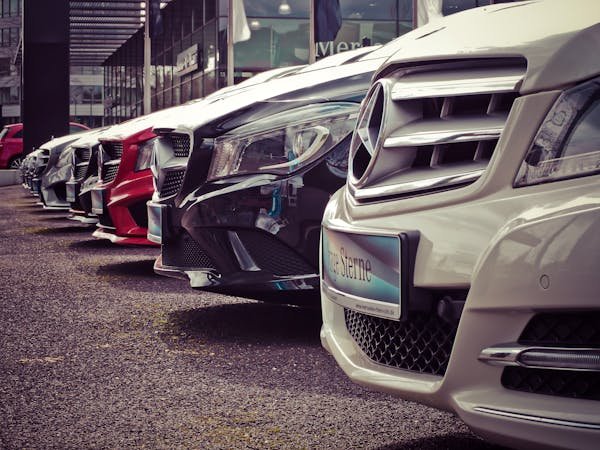 Concessionnaire Mercedes et Smart : excellence à votre service